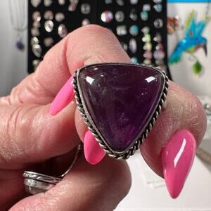 💕 Amethyst silver plated gemstone ring. Stamped‎ 925 size 8 hand made